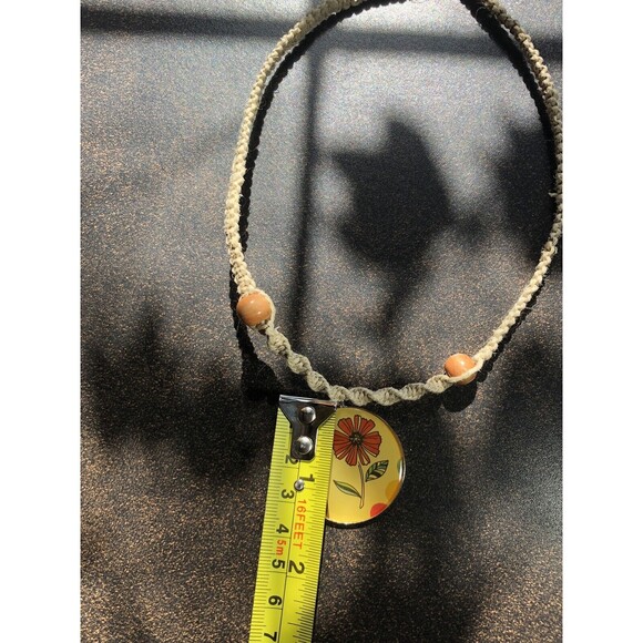 Red Flower Metal Medallion On HEMP Choker Necklace Boho Handmade Hippie Earthy - Picture 5 of 6